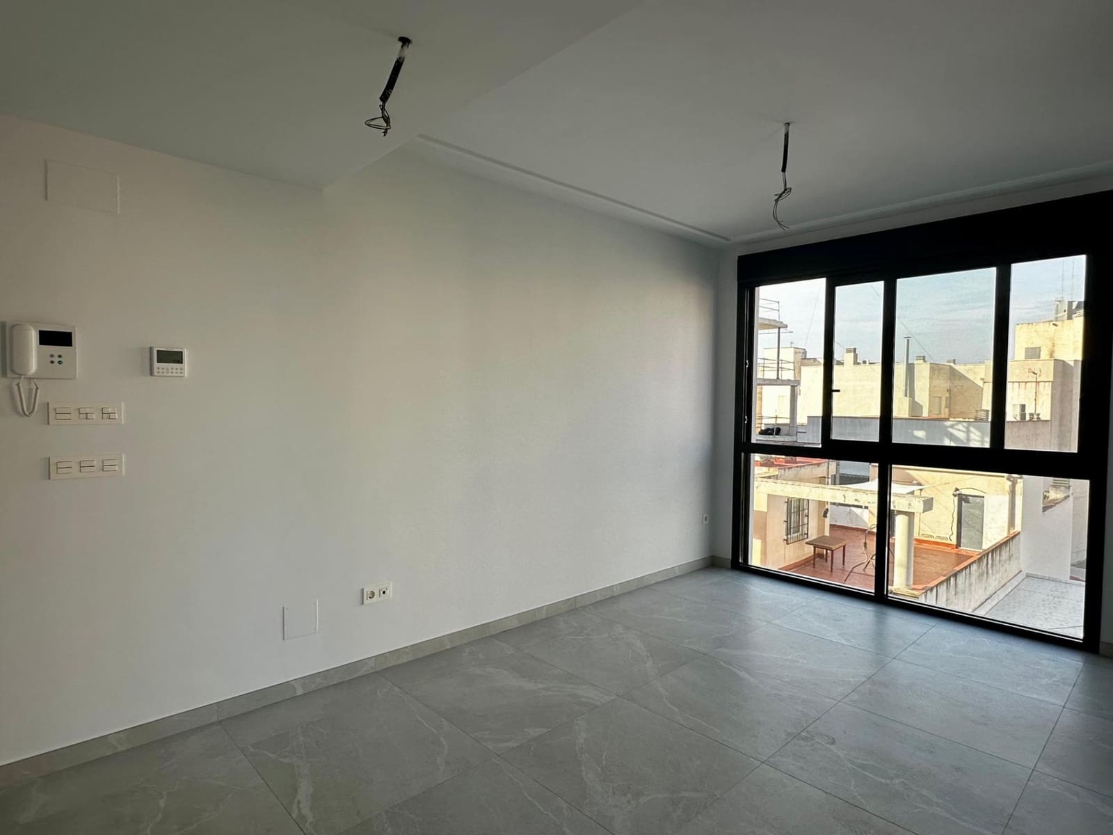 2 quarto Apartamento para venda em Torrevieja com piscina - 280 000 € (Ref: 9702105)