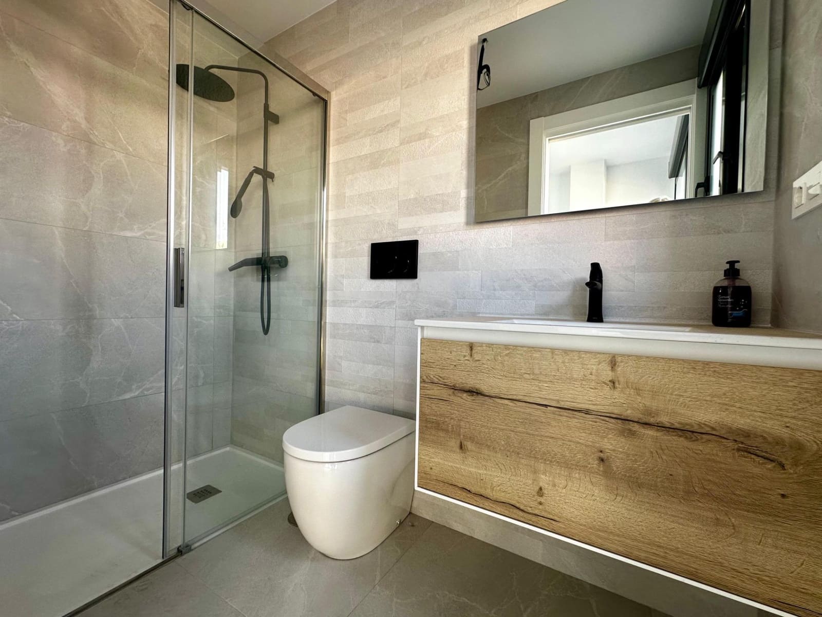 2 quarto Apartamento para venda em Torrevieja com piscina - 280 000 € (Ref: 9702105)