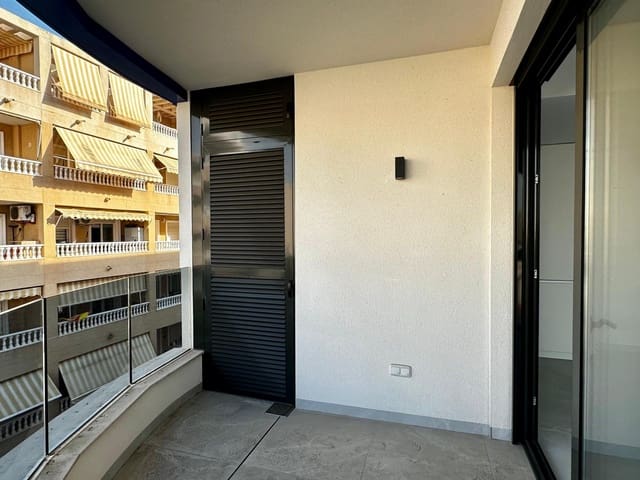 2 quarto Apartamento para venda em Playa del Cura, Torrevieja com piscina - 280 000 € (Ref: 9702105)