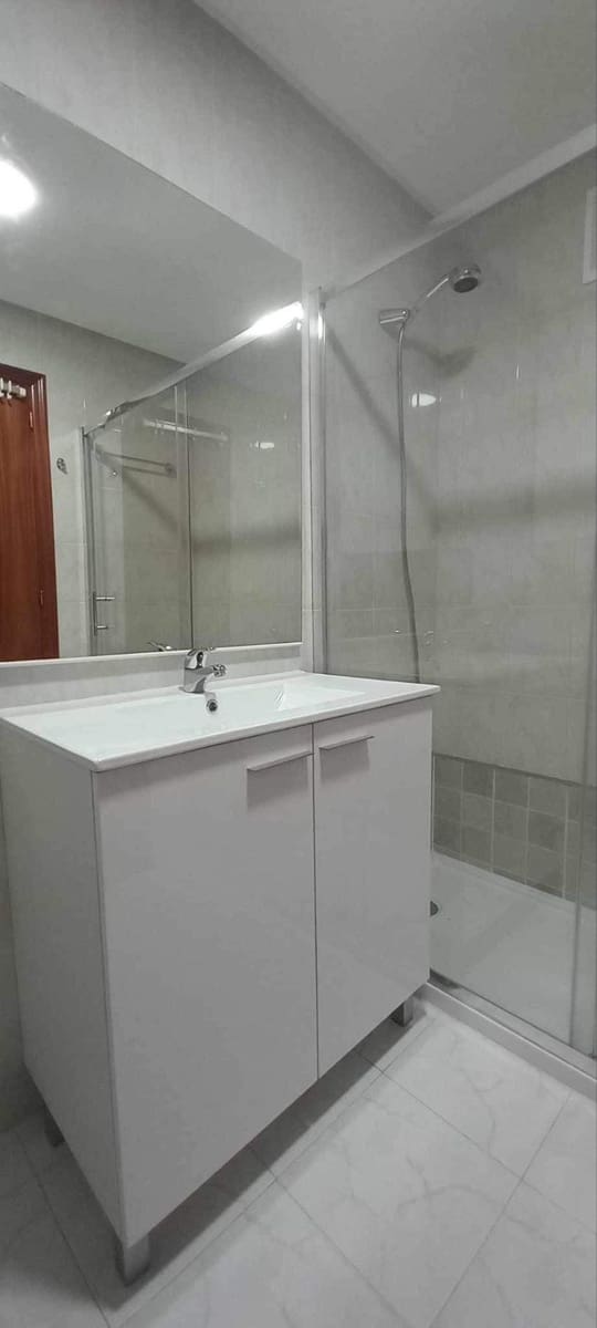 Apartamento de 3 habitaciones en San Miguel de Salinas en venta - 139.000 € (Ref: 9720179)