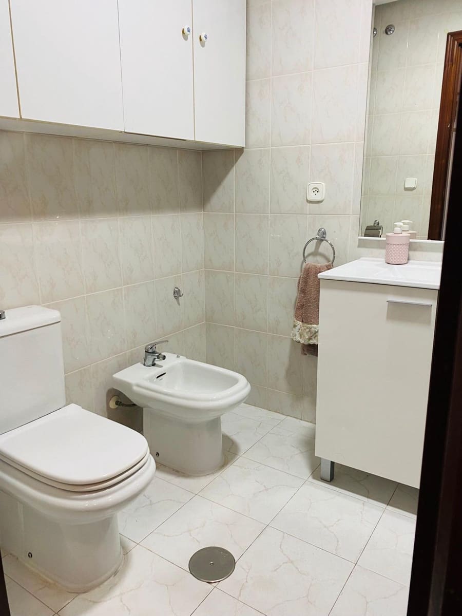 Apartamento de 3 habitaciones en San Miguel de Salinas en venta - 139.000 € (Ref: 9720179)