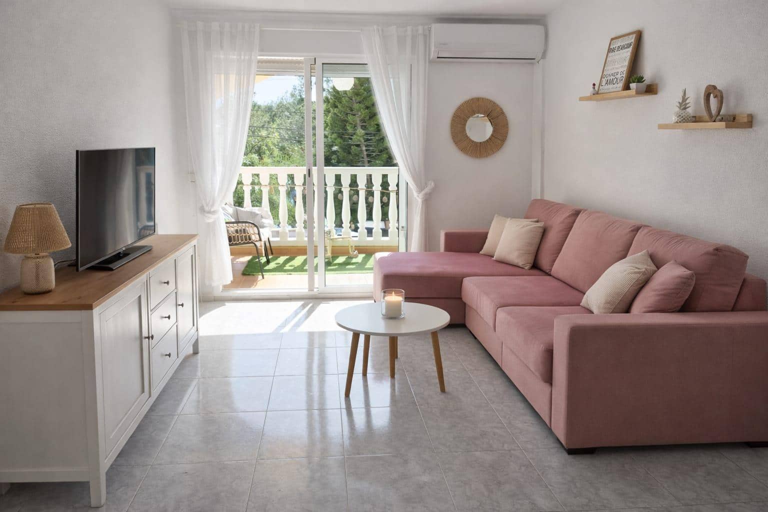 2 bedroom Bungalow for sale in Algorfa with pool garage - € 175,000 (Ref: 9735762)