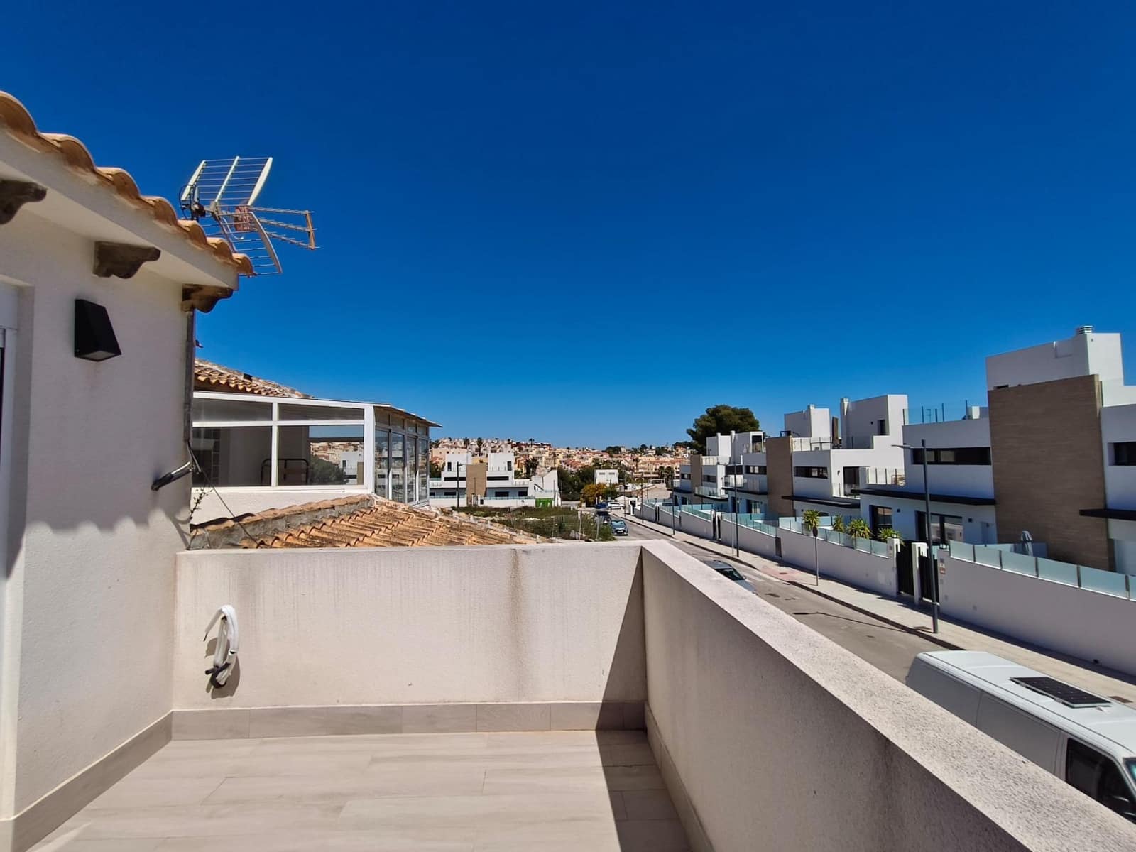 3 quarto Bungalow para arrendar em Filipinas - 1 000 € (Ref: 9748171)