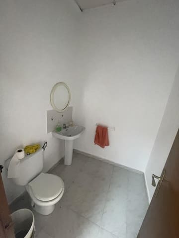 Comercial para venda em Torrevieja - 120 000 € (Ref: 9788549)