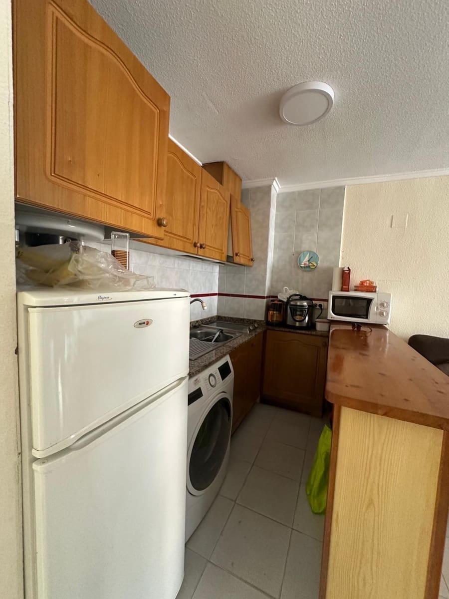 2 camera da letto Appartamento in vendita in Torrevieja con piscina garage - 145.900 € (Rif: 9806633)