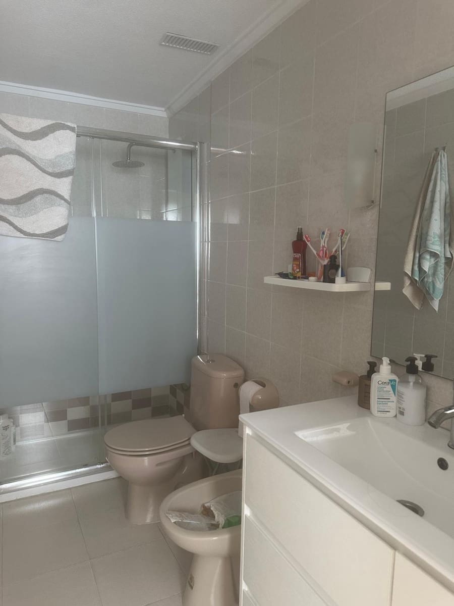 2 camera da letto Appartamento in vendita in Torrevieja con piscina garage - 145.900 € (Rif: 9806633)