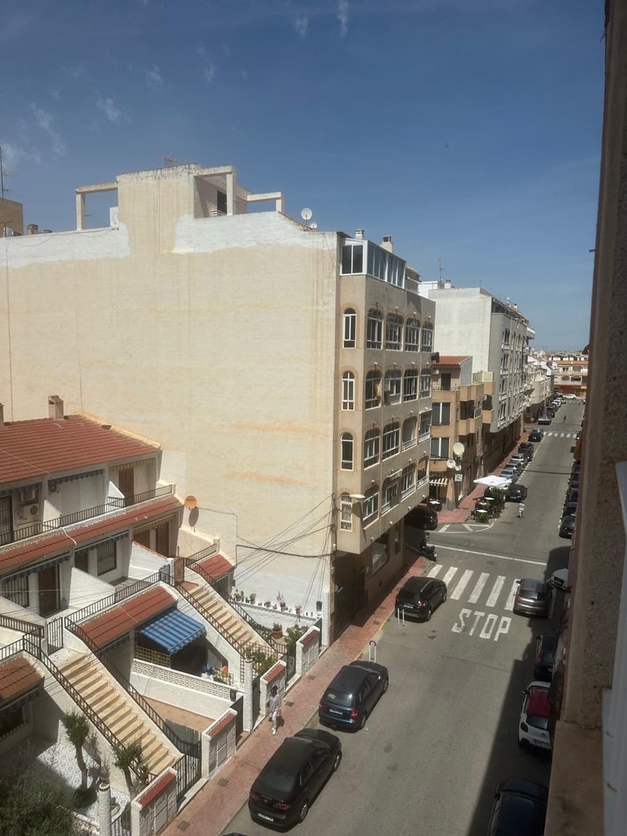 2 camera da letto Appartamento in vendita in Torrevieja con piscina garage - 145.900 € (Rif: 9806633)