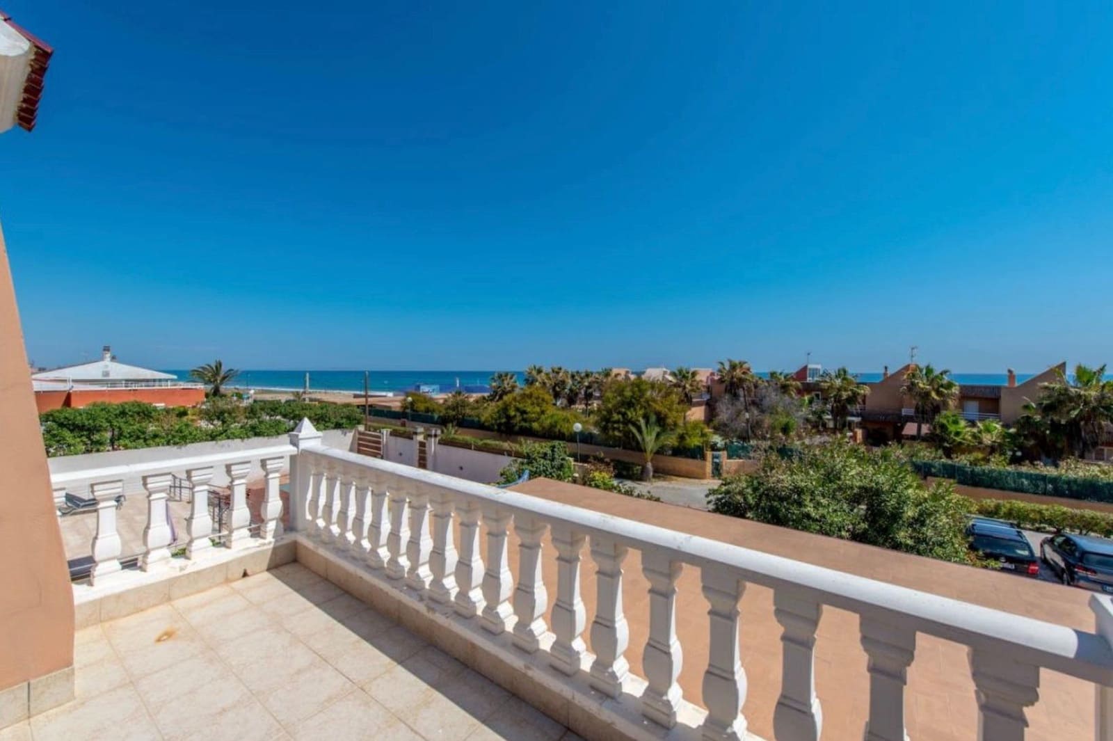 4 slaapkamer Villa te koop in Torrevieja met zwembad garage - € 950.000 (Ref: 9814399)