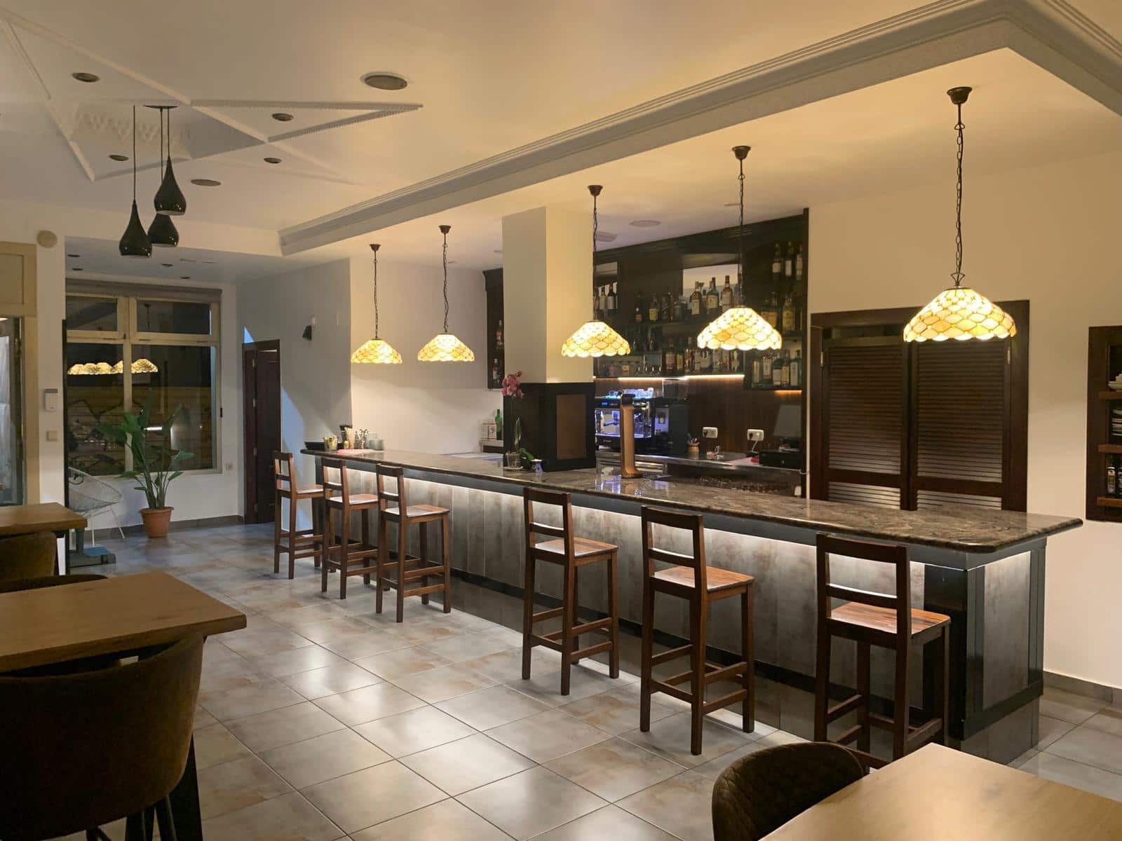 2 quarto Comercial para venda em Torrevieja - 43 000 € (Ref: 9823078)