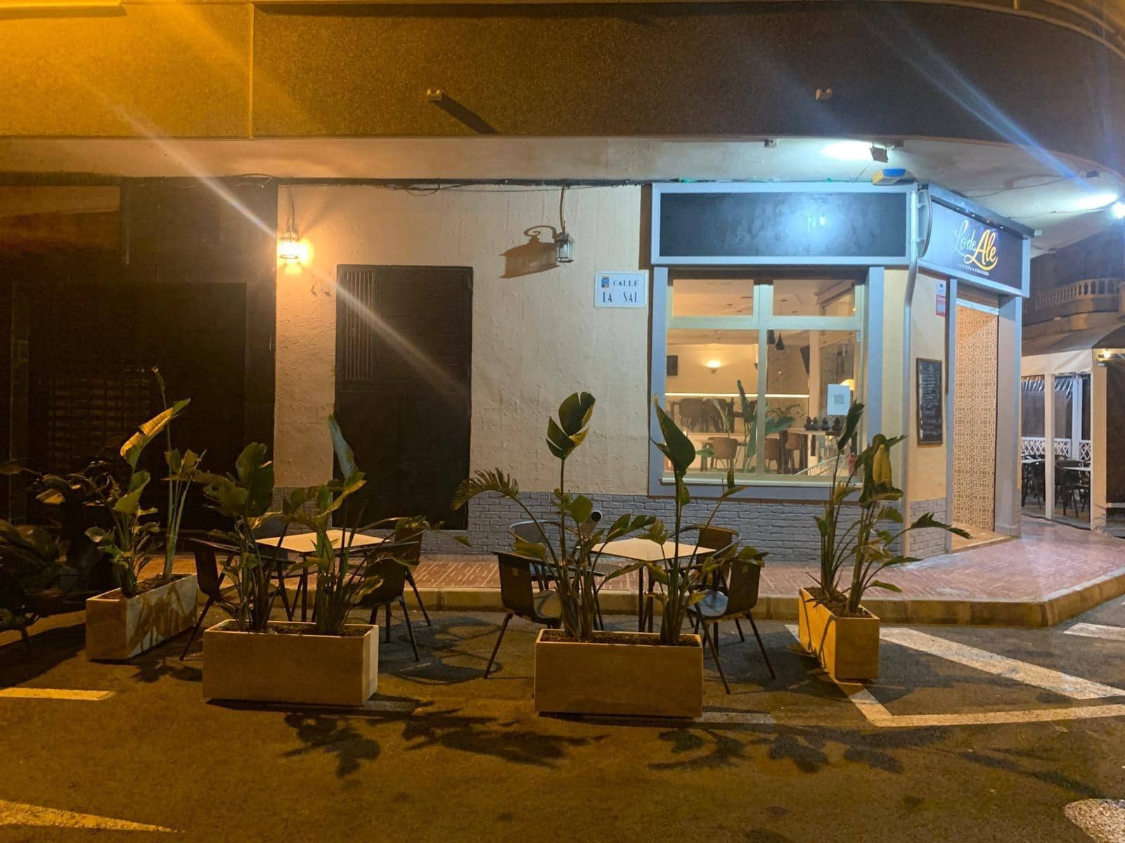 2 quarto Comercial para venda em Torrevieja - 43 000 € (Ref: 9823078)