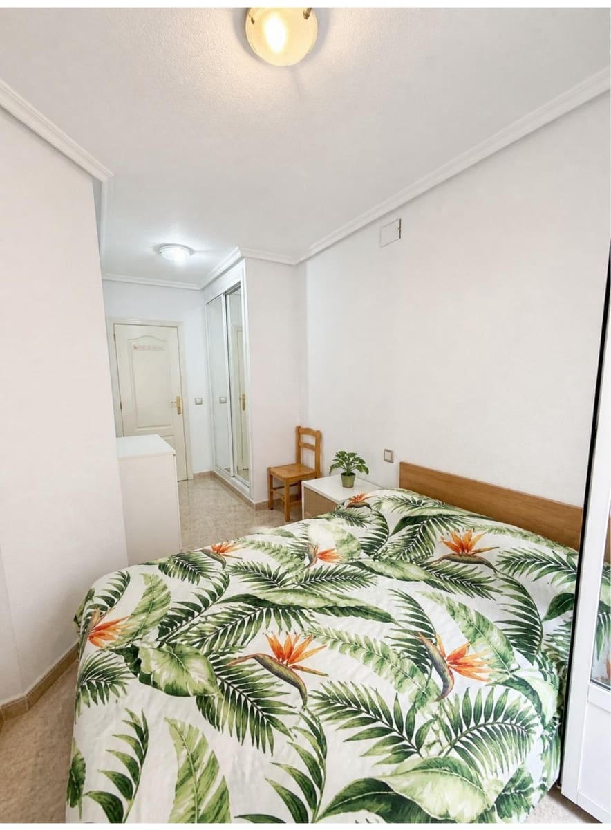 1 quarto Apartamento para venda em Torrevieja - 99 000 € (Ref: 9846620)