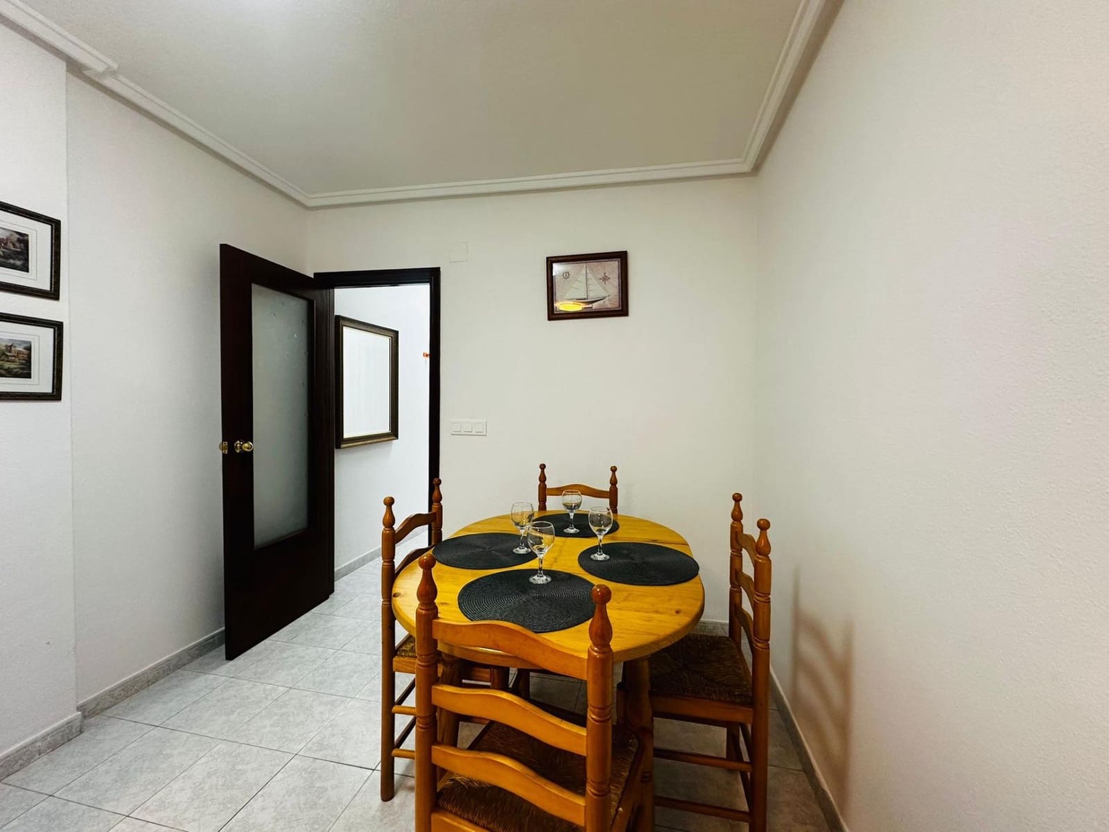 1 sovrum Lägenhet för semesterbostäder i Torrevieja med pool - 420 € (Ref: 9865383)