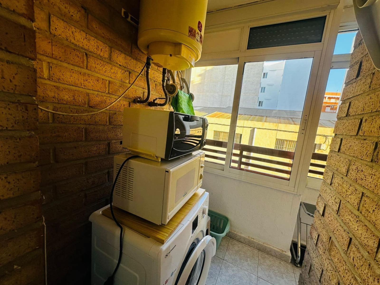 1 sovrum Lägenhet för semesterbostäder i Torrevieja med pool - 420 € (Ref: 9865383)