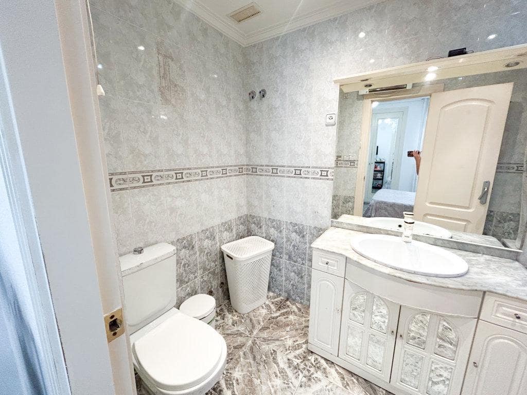 3 quarto Penthouse para venda em Torrevieja - 199 000 € (Ref: 9890560)