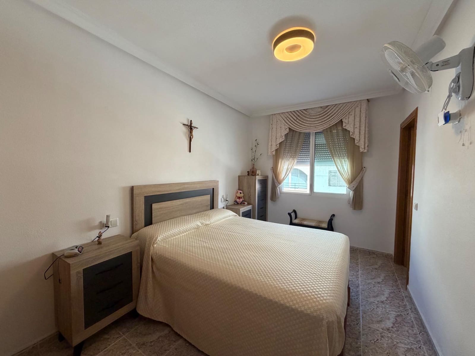 3 bedroom Apartment for sale in Torrevieja - € 184,990 (Ref: 9911220)