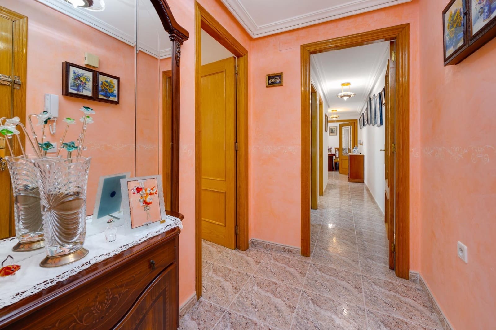 3 Zimmer Apartment zu verkaufen in Torrevieja - 179.900 € (Ref: 9911220)
