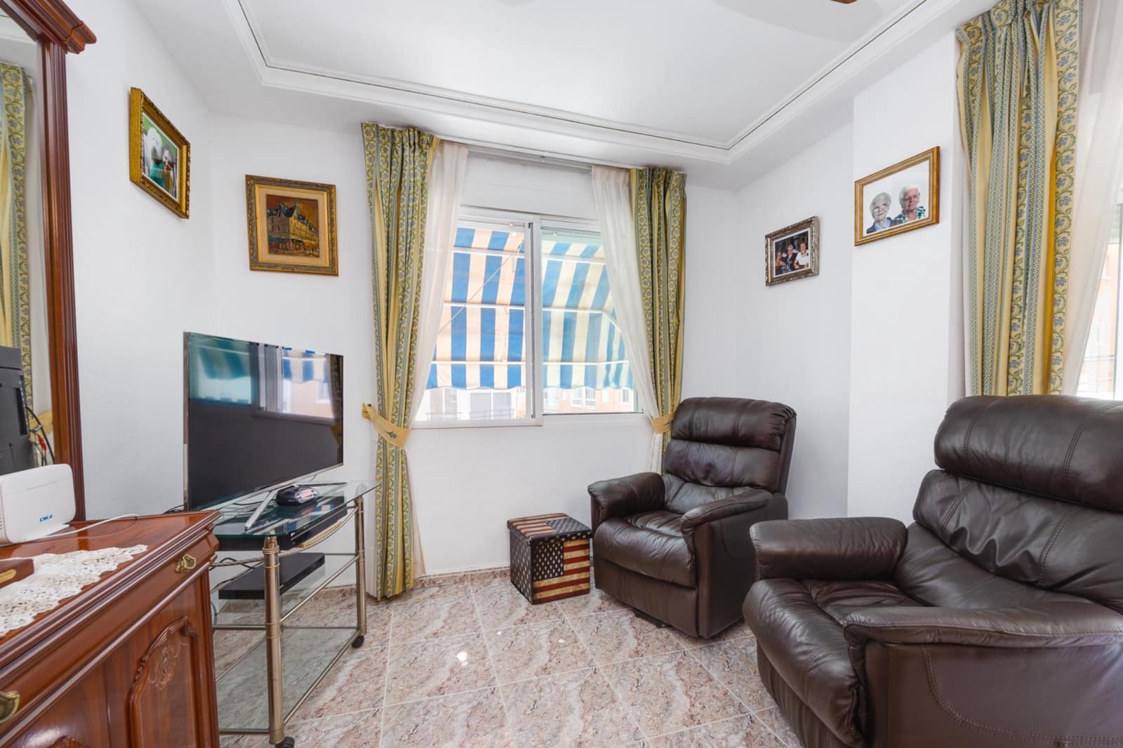 3 Zimmer Apartment zu verkaufen in Torrevieja - 179.900 € (Ref: 9911220)