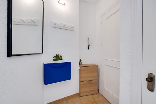 2 sovrum Lägenhet till salu i Torrevieja - 129 000 € (Ref: 9948089)