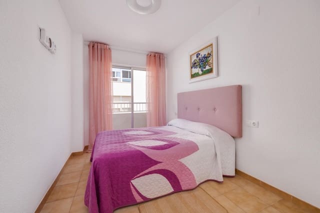 2 sovrum Lägenhet till salu i Torrevieja - 129 000 € (Ref: 9948089)