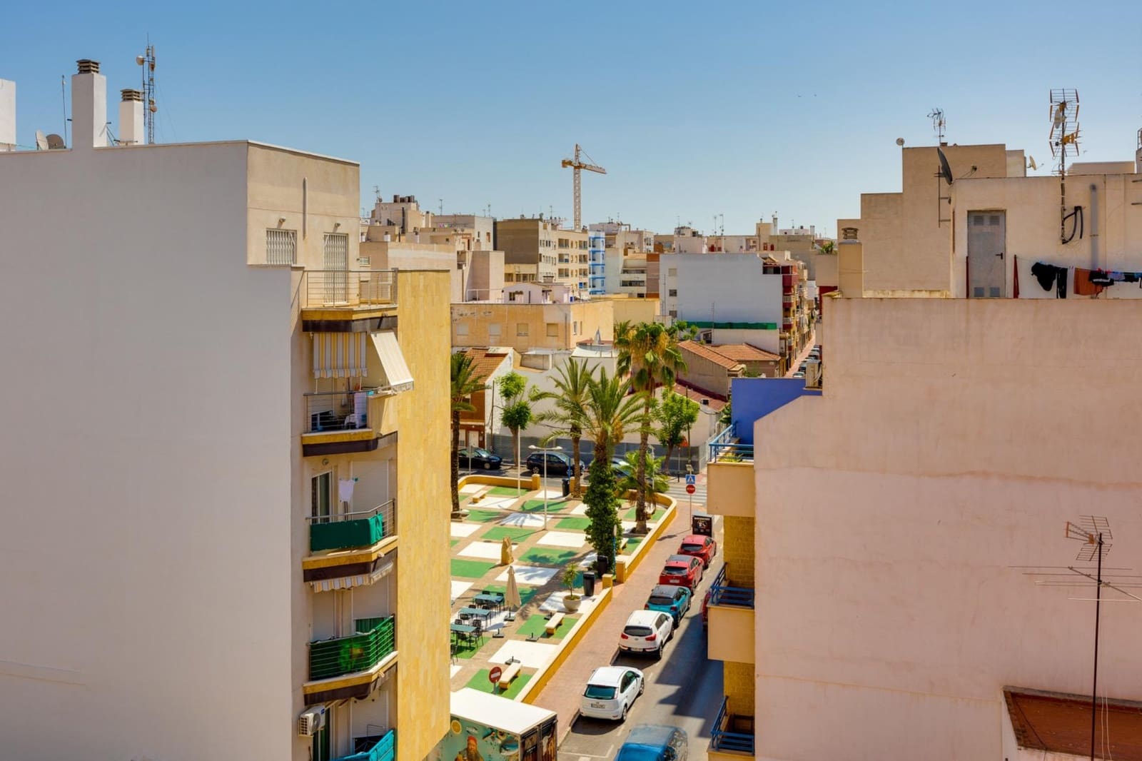 2 bedroom Apartment for sale in Torrevieja - € 129,000 (Ref: 9948089)