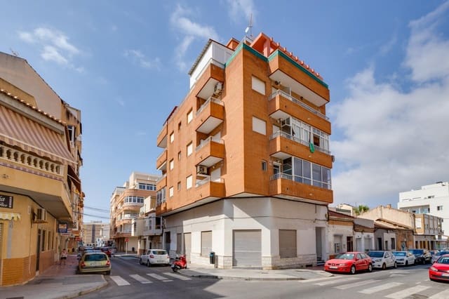 2 sovrum Lägenhet till salu i Torrevieja - 129 000 € (Ref: 9948089)