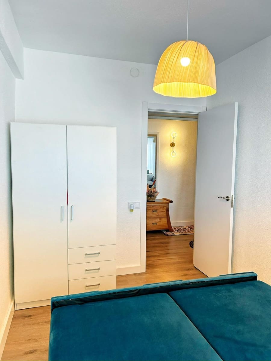 Apartamento de 6 habitaciones en Torrevieja en venta - 238.000 € (Ref: 9948090)