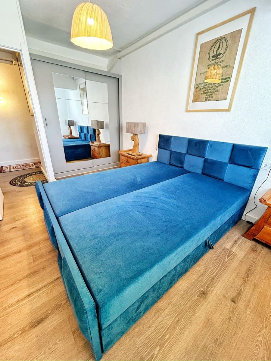 Apartamento de 6 habitaciones en Torrevieja en venta - 238.000 € (Ref: 9948090)