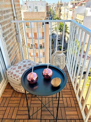 6 sovrum Lägenhet till salu i Torrevieja - 238 000 € (Ref: 9948090)