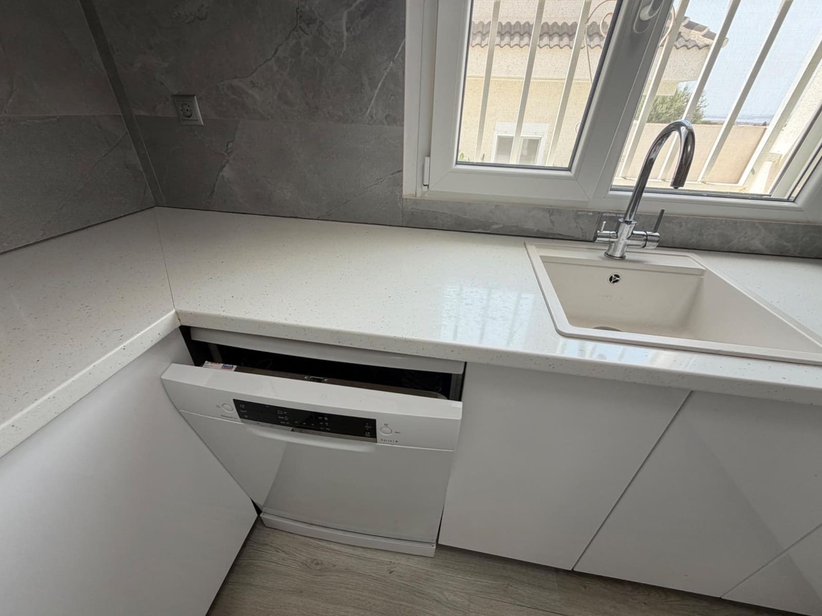4 chambre Villa/Maison à vendre à Dona Pepa avec piscine garage - 470 000 € (Ref: 9975588)