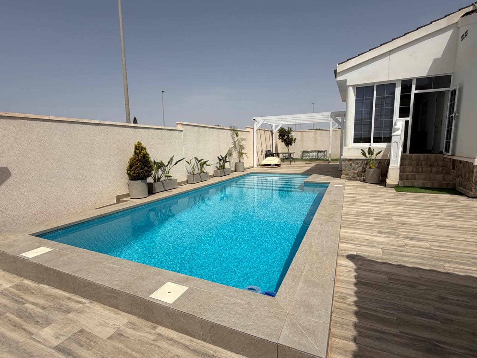 4 chambre Villa/Maison à vendre à Dona Pepa avec piscine garage - 470 000 € (Ref: 9975588)