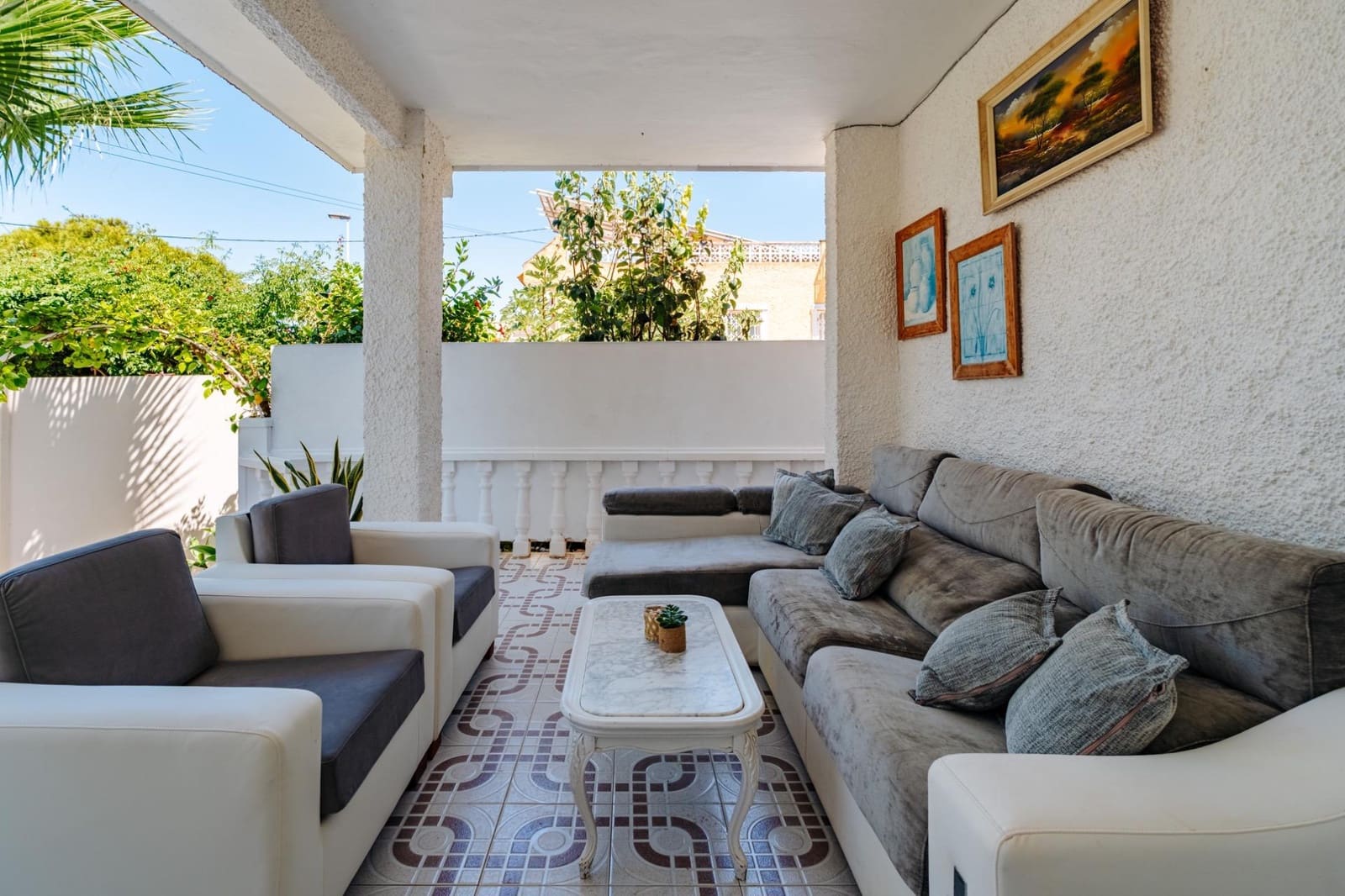 3 soveværelse Villa til salg i Torrevieja med swimmingpool - € 850.000 (Ref: 9995858)