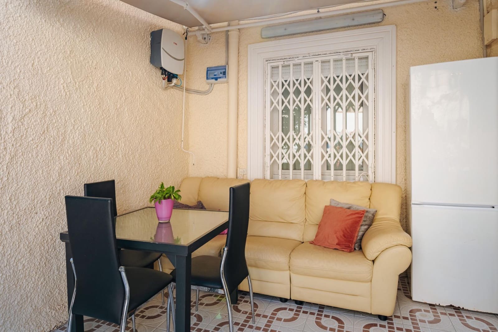 3 soveværelse Villa til salg i Torrevieja med swimmingpool - € 850.000 (Ref: 9995858)