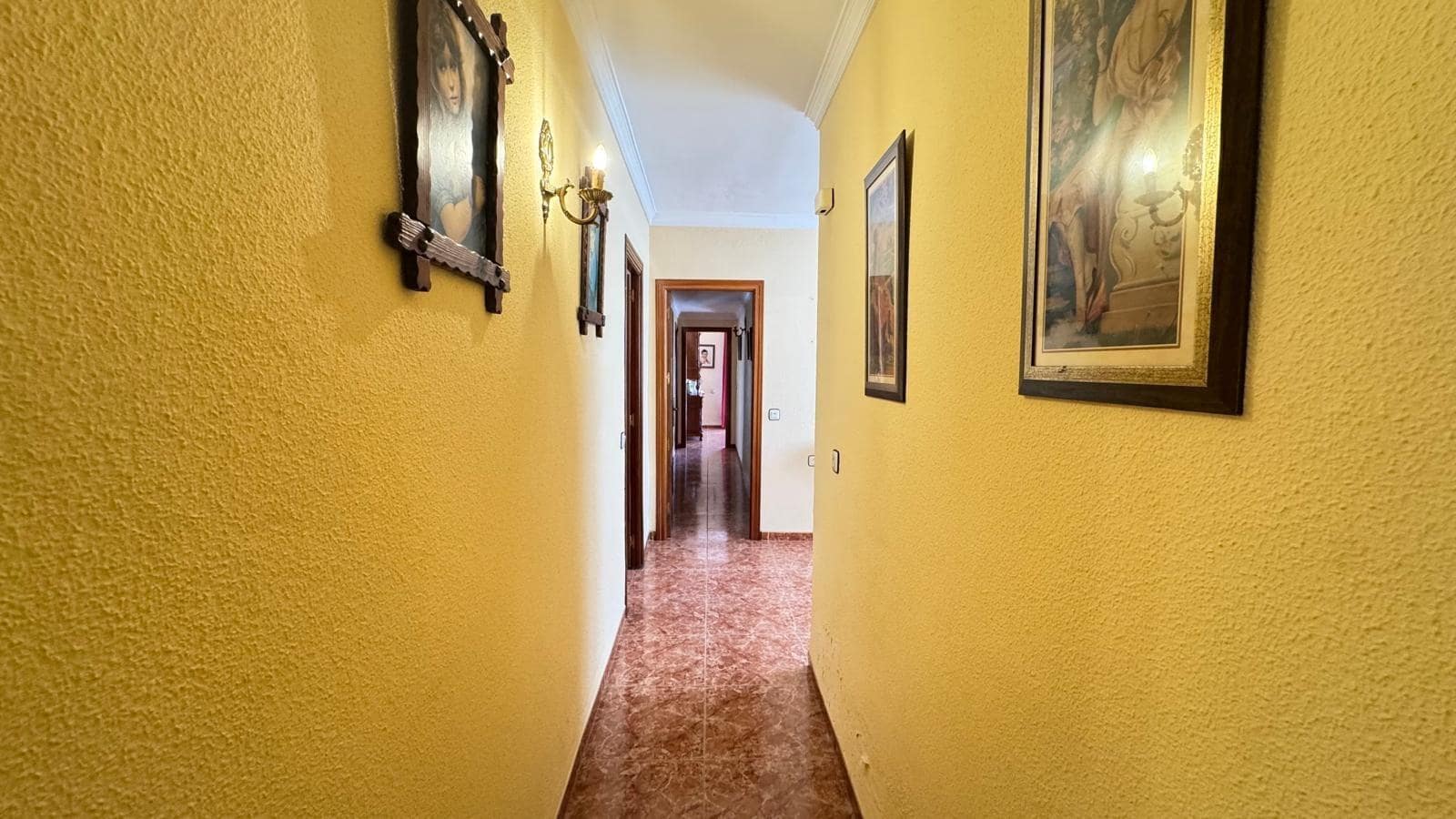 7 chambre Maison de Ville à vendre à Colmenar avec garage - 349 000 € (Ref: 10005791)