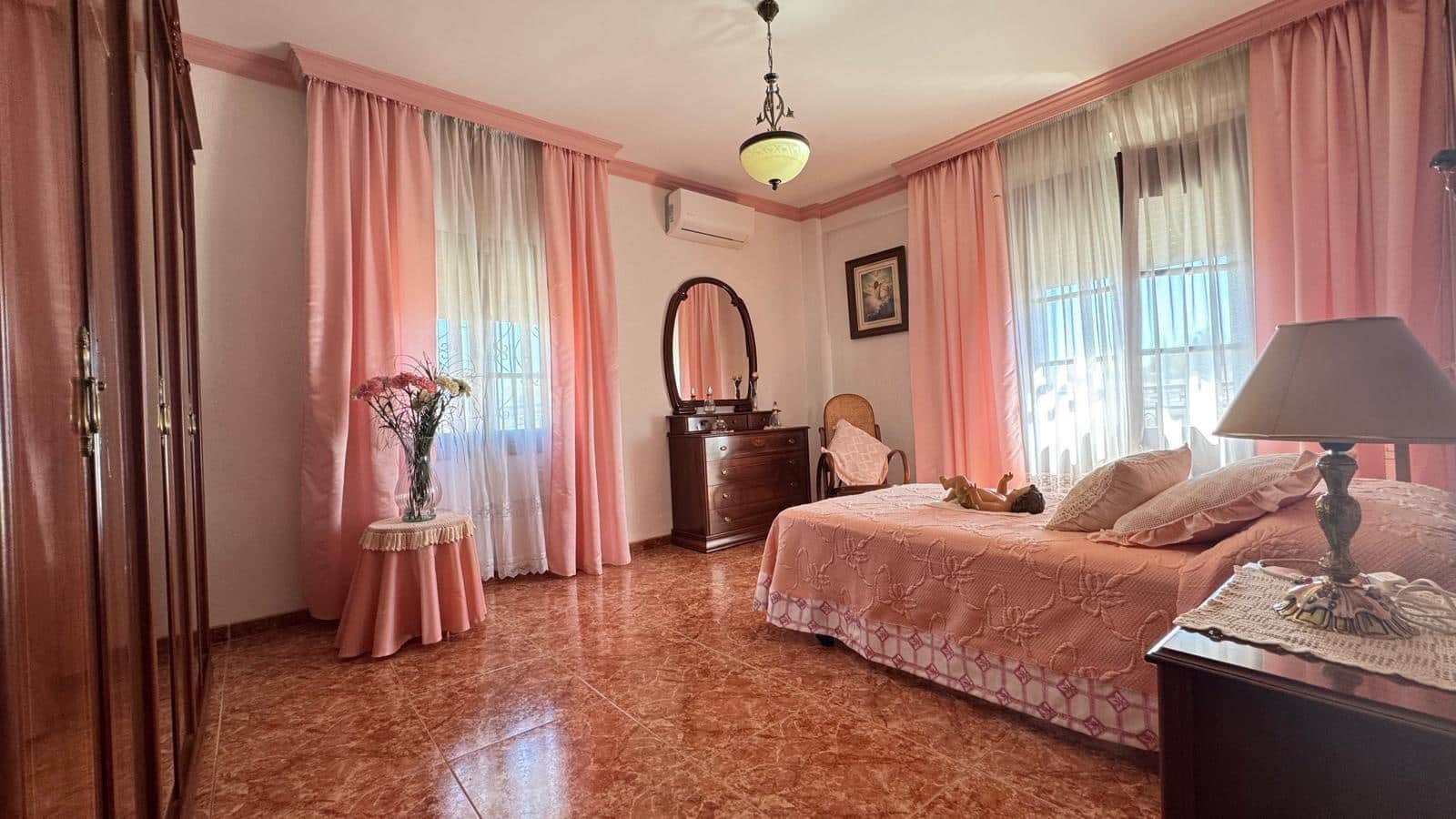 7 chambre Maison de Ville à vendre à Colmenar avec garage - 349 000 € (Ref: 10005791)