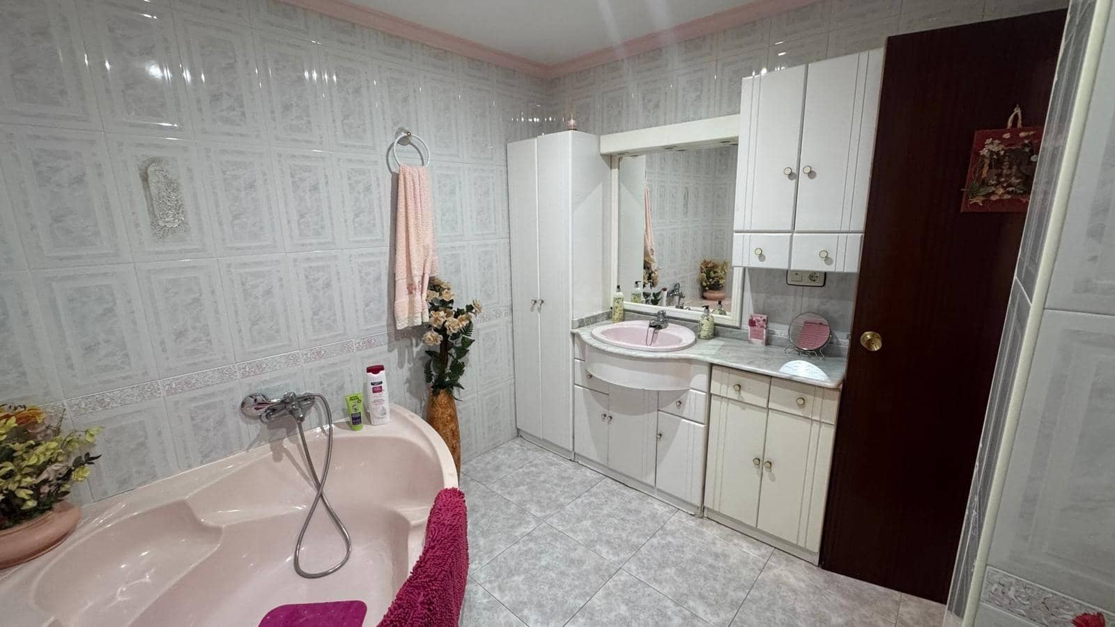 7 chambre Maison de Ville à vendre à Colmenar avec garage - 349 000 € (Ref: 10005791)