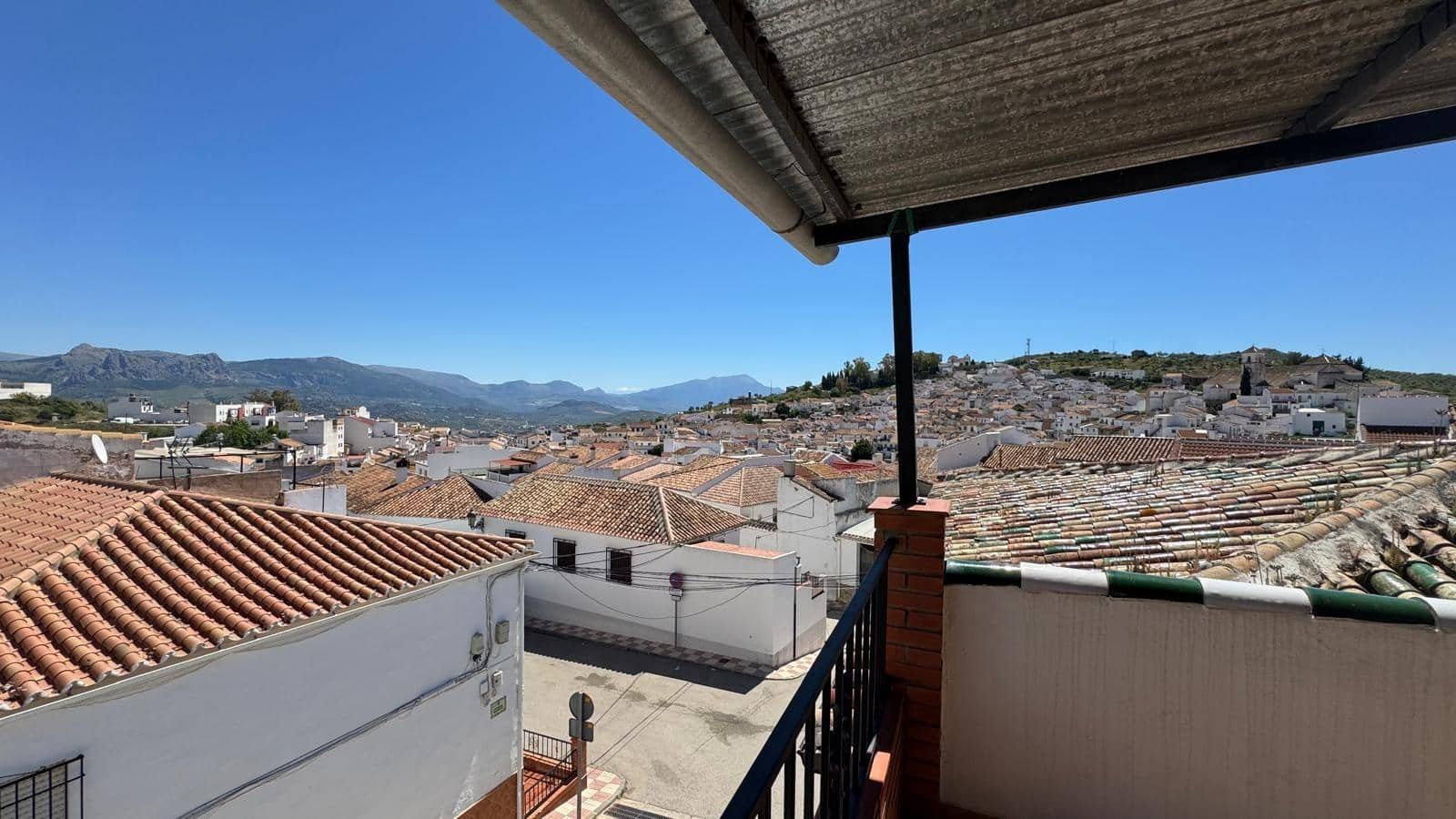 7 chambre Maison de Ville à vendre à Colmenar avec garage - 349 000 € (Ref: 10005791)