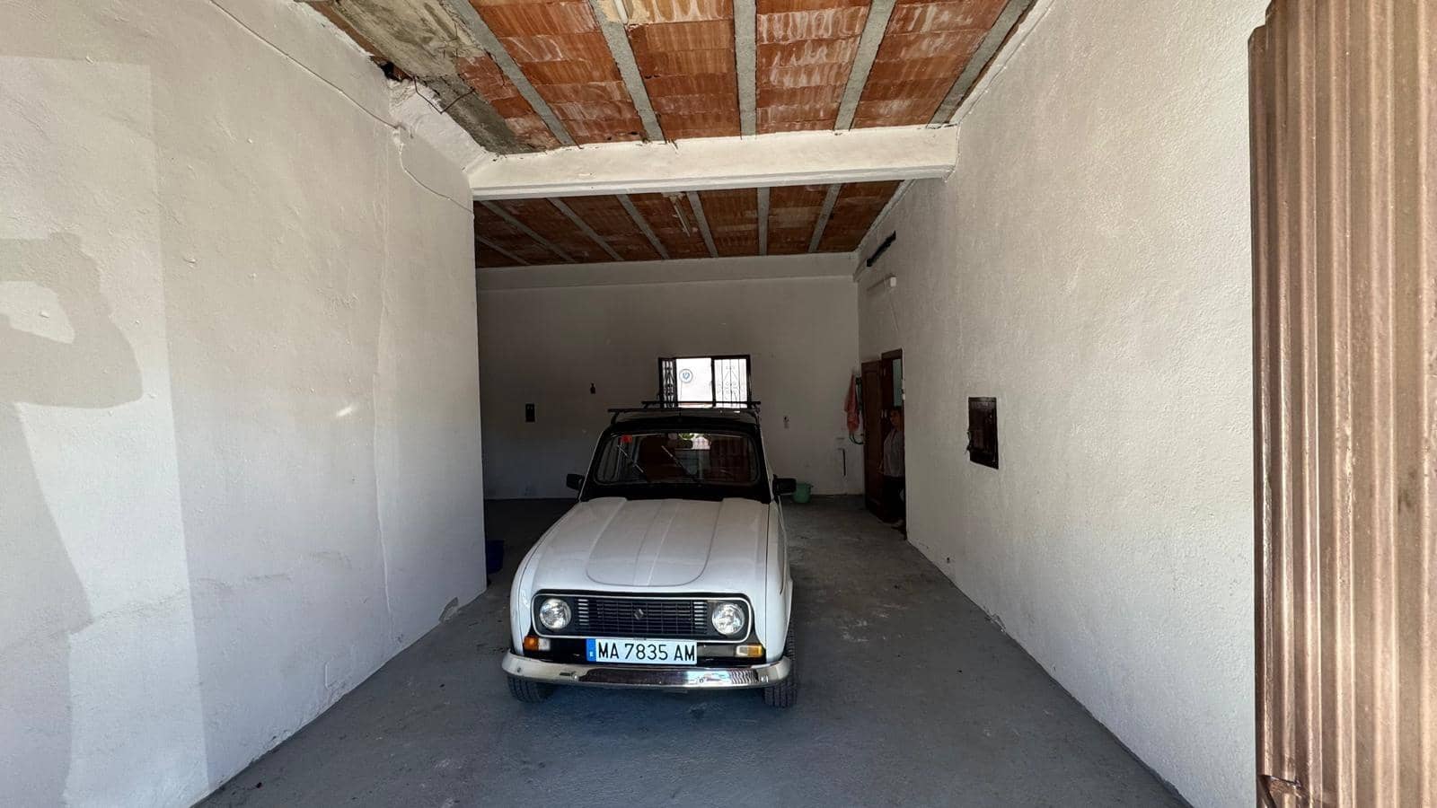 7 chambre Maison de Ville à vendre à Colmenar avec garage - 349 000 € (Ref: 10005791)