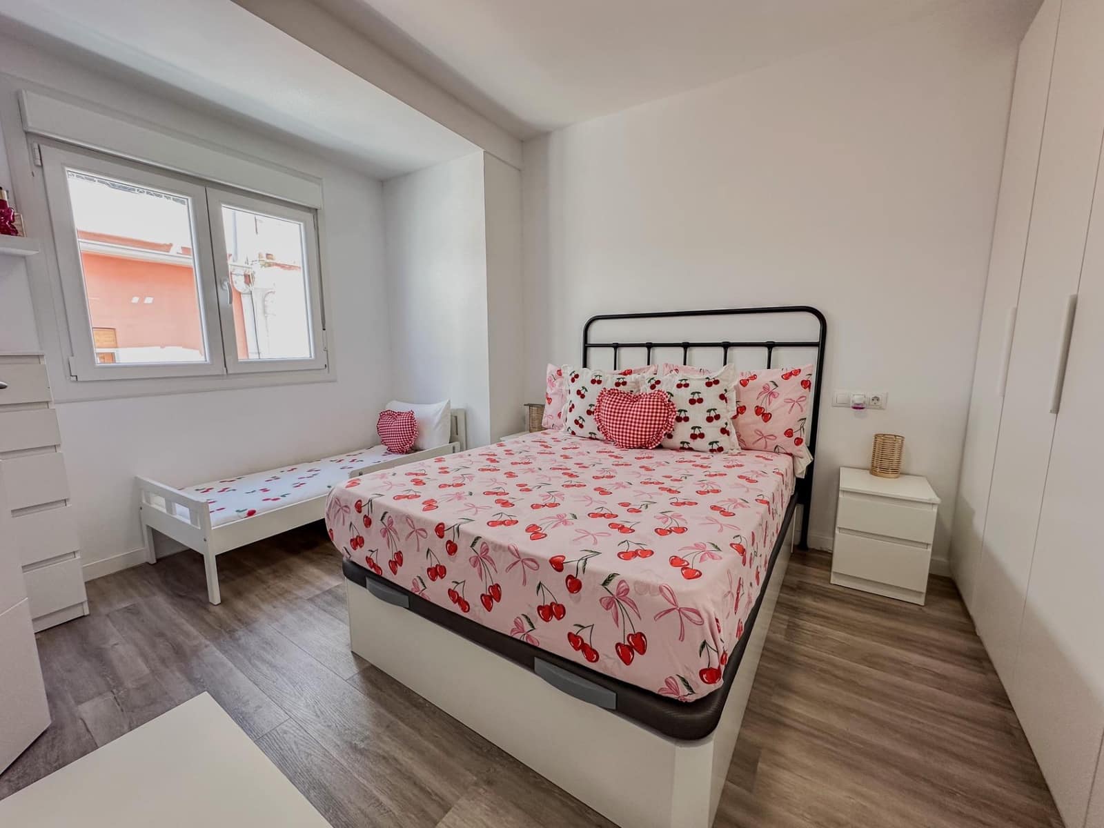 Apartamento de 2 habitaciones en Málaga ciudad en venta - 372.000 € (Ref: 10009276)