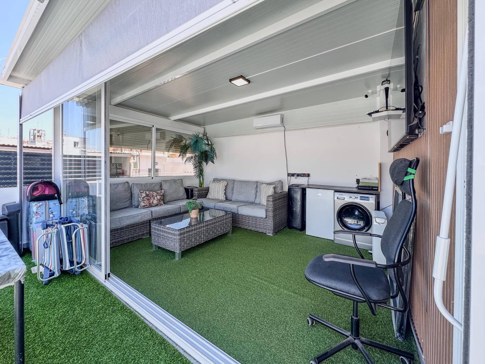 Apartamento de 2 habitaciones en Málaga ciudad en venta - 372.000 € (Ref: 10009276)