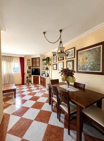 2 bedroom Flat for sale in Perchel Norte, Málaga city - € 340,000 (Ref: 10009277)