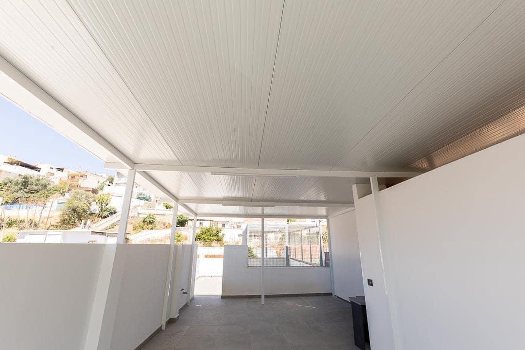 8 Zimmer Doppelhaus zu verkaufen in Malaga Stadt - 395.000 € (Ref: 10009279)