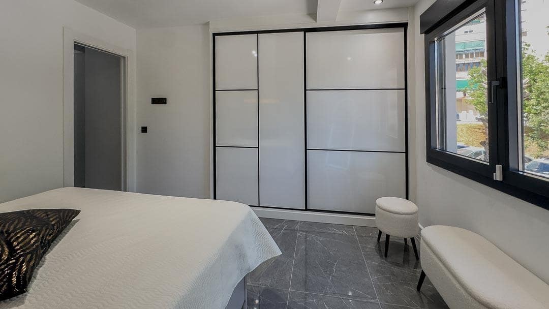 8 Zimmer Doppelhaus zu verkaufen in Malaga Stadt - 395.000 € (Ref: 10009279)