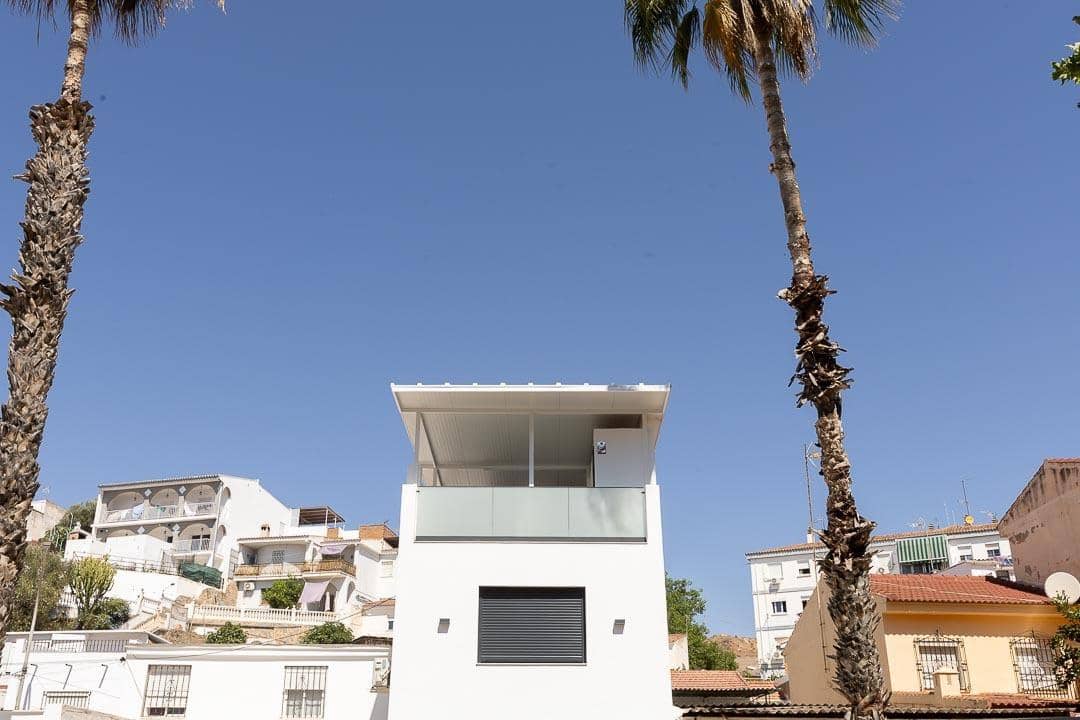 8 Zimmer Doppelhaus zu verkaufen in Malaga Stadt - 395.000 € (Ref: 10009279)