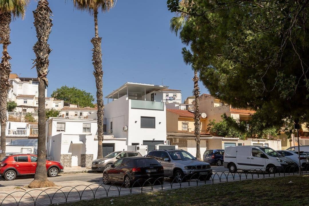 8 Zimmer Doppelhaus zu verkaufen in Malaga Stadt - 395.000 € (Ref: 10009279)