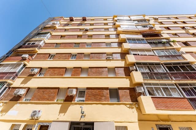3 sovrum Lägenhet till salu i La Luz, Málaga stad - 300 000 € (Ref: 10015783)