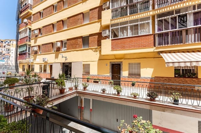 3 sovrum Lägenhet till salu i La Luz, Málaga stad - 300 000 € (Ref: 10015783)