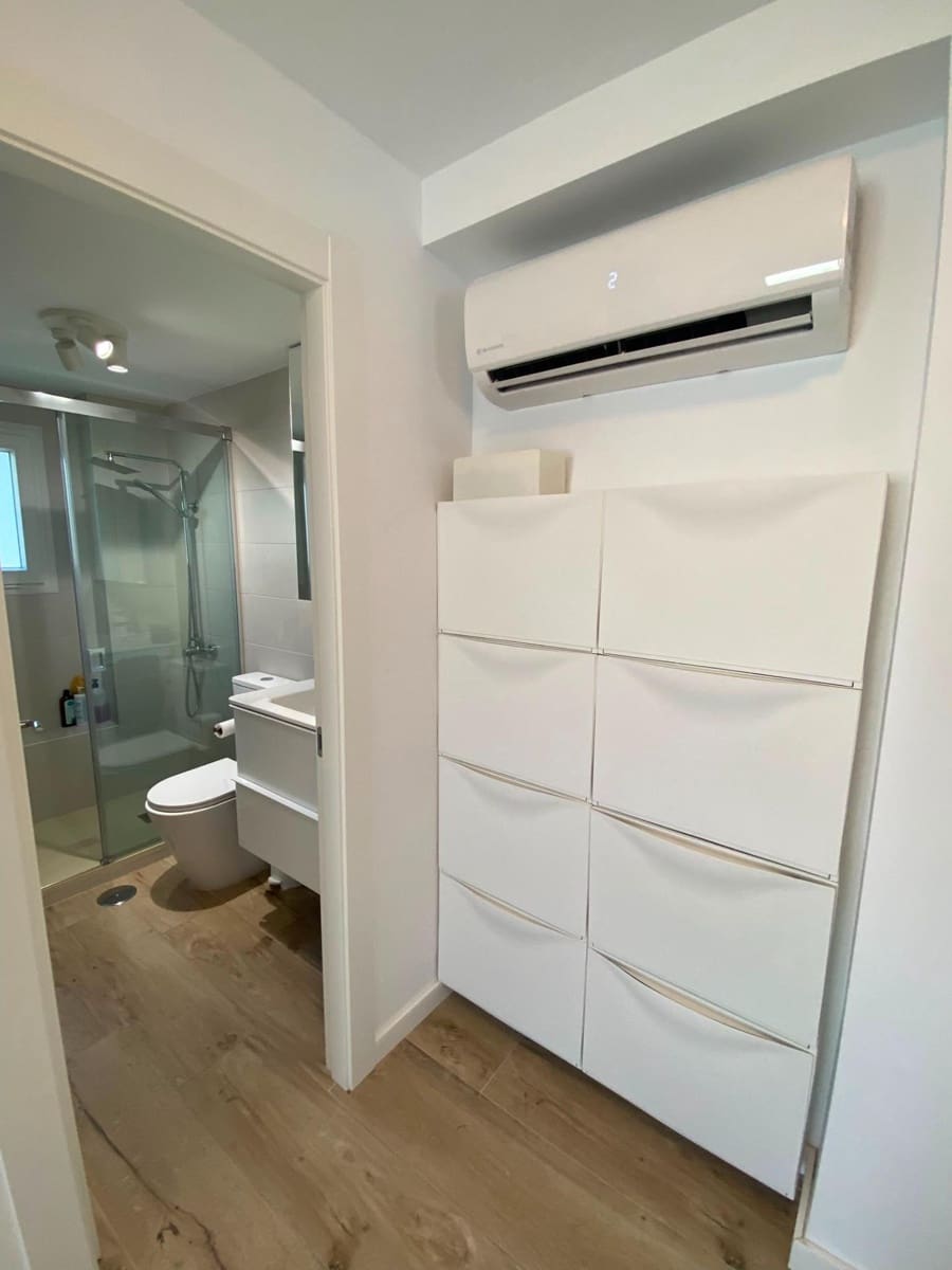 1 sypialnia Apartament na sprzedaż w Miasto Malaga - 267 000 € (Ref: 10021122)