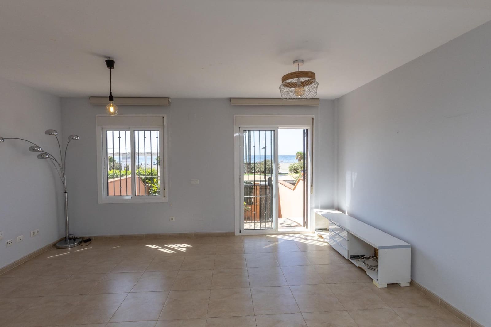 3 bedroom Terraced Villa for sale in Benajarafe with pool - € 685,000 (Ref: 10035562)