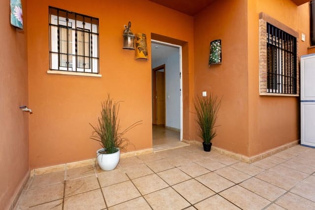 3 sovrum Radhus till salu i Benajarafe, Vélez-Málaga med pool - 685 000 € (Ref: 10035562)