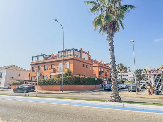 3 sovrum Radhus till salu i Benajarafe, Vélez-Málaga med pool - 685 000 € (Ref: 10035562)